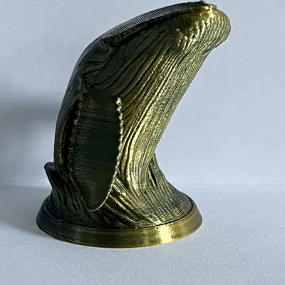 Tượng Bán Thân Cá Voi (Whale Bust)