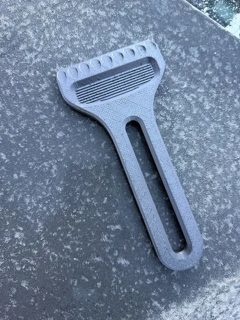 Cây cạo băng (Ice Scraper) - Image 1