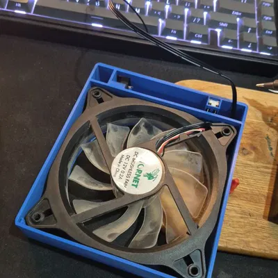 Bộ lọc không khí 120 mm dùng HEPA filter và carbon filler