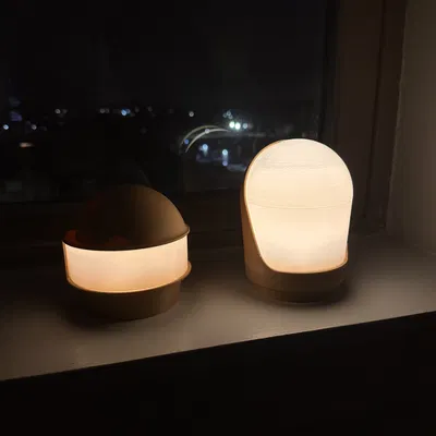 Đèn bàn Daft Punk