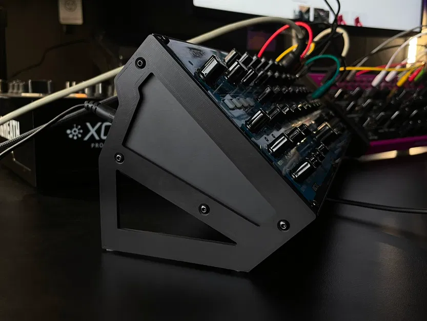 Chân đế để bàn cho BEHRINGER PROTON (bắt vít cố định) - Image 1