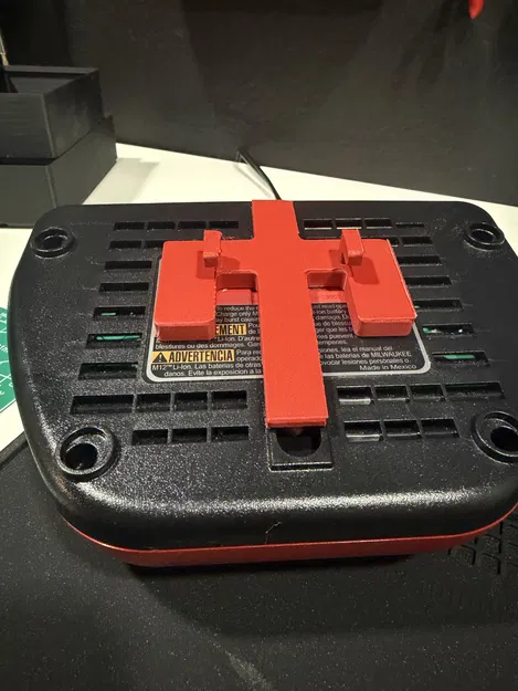 Giá treo sạc Milwaukee M12 cho IKEA SKADIS (mount) - Image 5