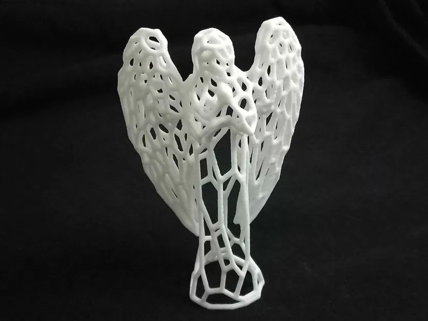 Tượng Thiên Thần Cầu Nguyện Voronoi - Image 3