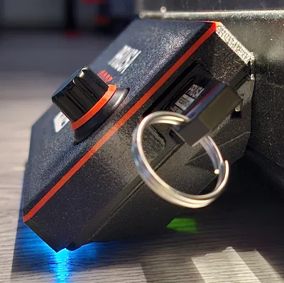 Core One / + / L_ _ _ Bệ XLCD hạ thấp + hiển thị Status LED