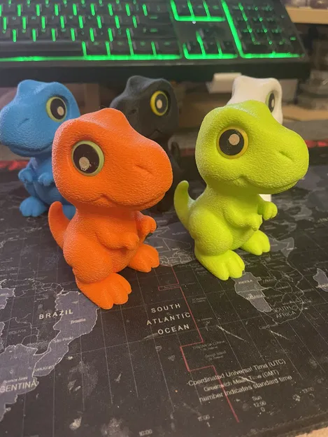 Cute T‑Rex Robbie – (cartoon, noAMS) - Image 4