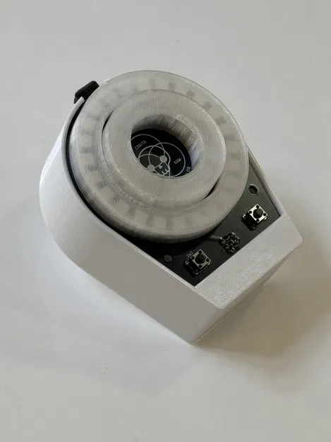 Giá treo tường EMP SAO Cyclone Wall Mount - Image 1