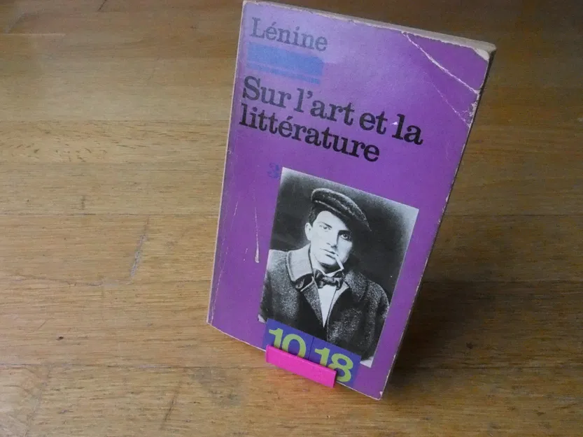 Kệ Đỡ Sách / Kệ Đỡ DVD - Présentoire Livre ou DVD - Image 1