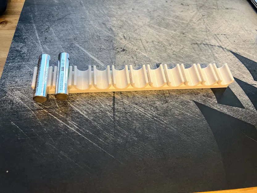 Giá đỡ pin AAA dạng kẹp (Clip-In Holder) - Image 1