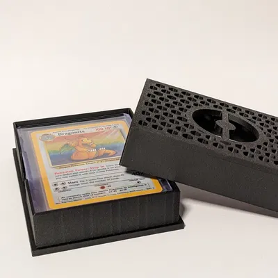 Hộp đựng Pokemon Toploader Holder