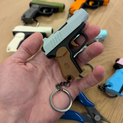 Móc khóa fidget Makarov PM – Đồ chơi trượt slide (Slide-Action)