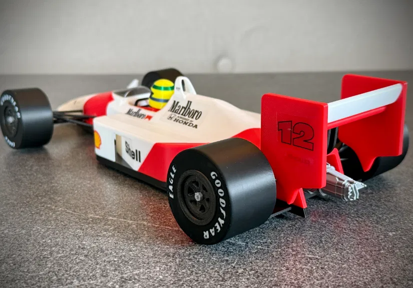 McLaren MP4/4 là xe đua F1 - Image 2