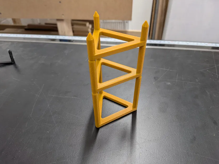 Chân Tripod Xếp Chồng Để Sơn (Stacking Paint Tripods) - Image 4