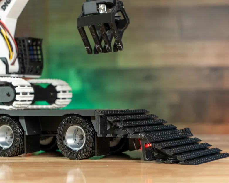 DIY RC SemiTruck – Mẫu Semitruck RC in 3D với móc trailer tự động - Image 10