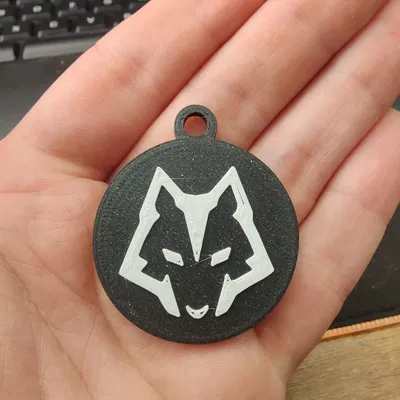 Mặt Dây Chuyền Sói (Wolf Pendant)