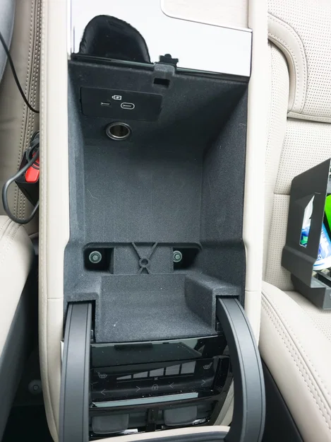 Organizer hộc trung tâm Volvo XC90 T8 (MY 2025.5 trở đi) - Image 8