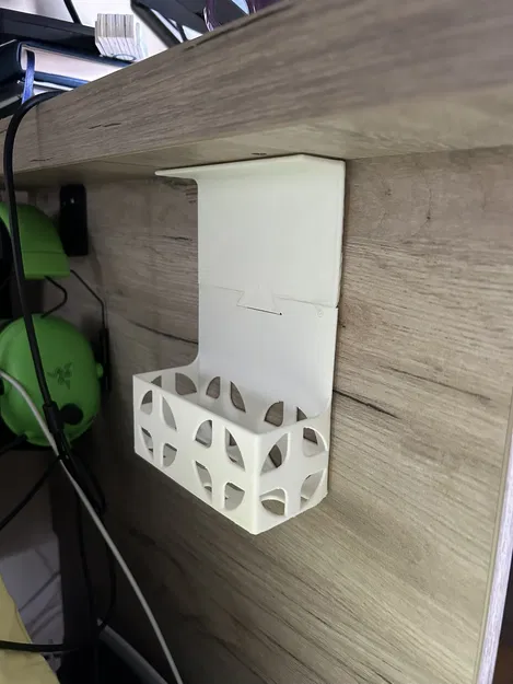 Giỏ treo dưới gầm bàn (Under desk basket) - Image 2