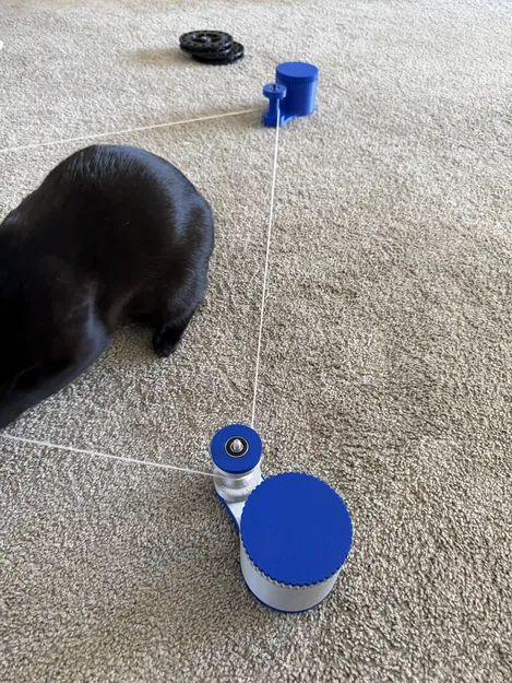 Con lăn dạng ống cho đồ chơi đuổi bắt dùng ròng rọc - Image 1