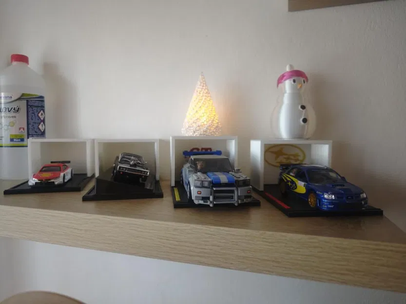 Garage – Chỗ đậu xe cho mô hình xe tỉ lệ 1:28 - Image 1