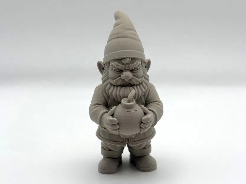 Bomb Garden Gnome – Tượng Gnome Ôm Bom Trang Trí - Image 2