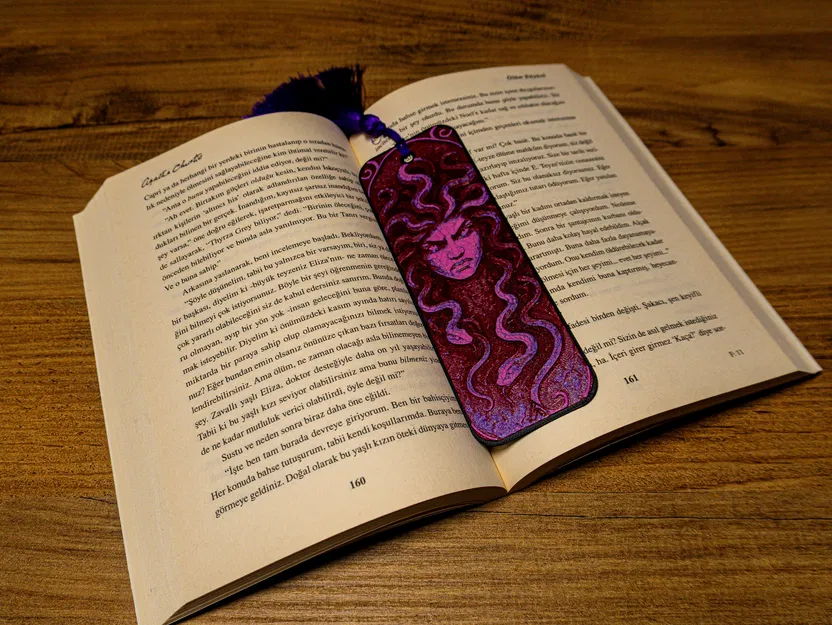 Bookmark Medusa - Hueforge - Image 4