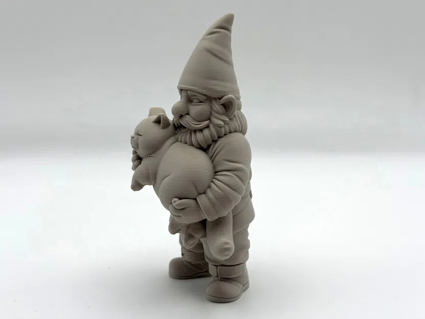 Gnome với Mèo Ú Na (Gnome with Chonky Cat) - Image 3