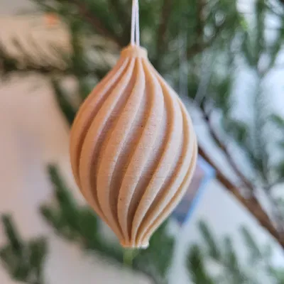 Đồ trang trí cây thông Noel (ornament) dạng xoắn