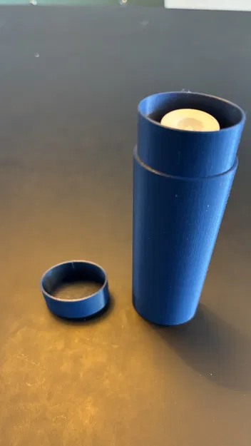 Hộp đựng tuýp thuốc mỡ hoặc kem đơn giản - Image 1