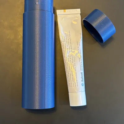 Hộp đựng tuýp thuốc mỡ hoặc kem đơn giản