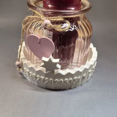 Wanderstern-Kalender – Lịch vòng ngôi sao đánh dấu ngày kèm chân nến