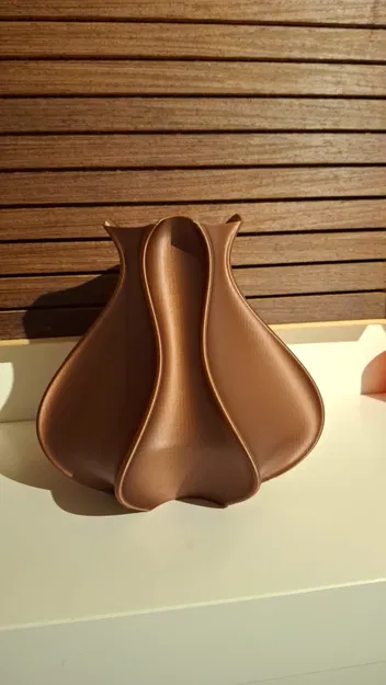 Bình hoa Tulip - Image 2