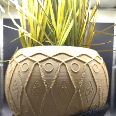 TRITAN plnater – Chậu trồng cây họa tiết hình học