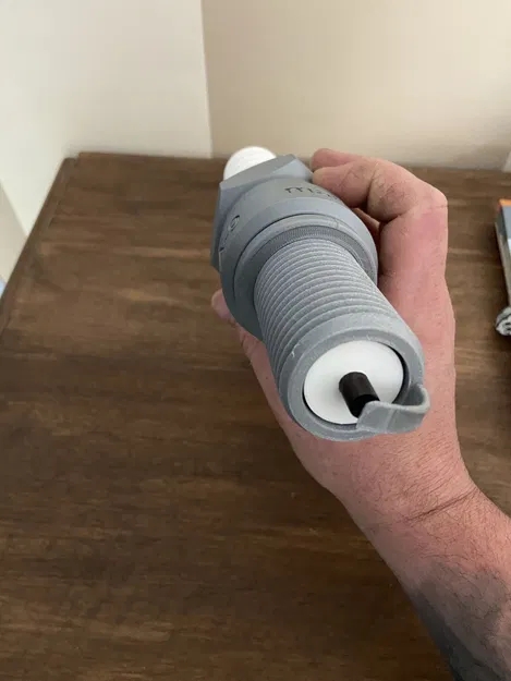 Bugi (spark plug / bougie) LMAR8A-9 kích thước thật - Image 8