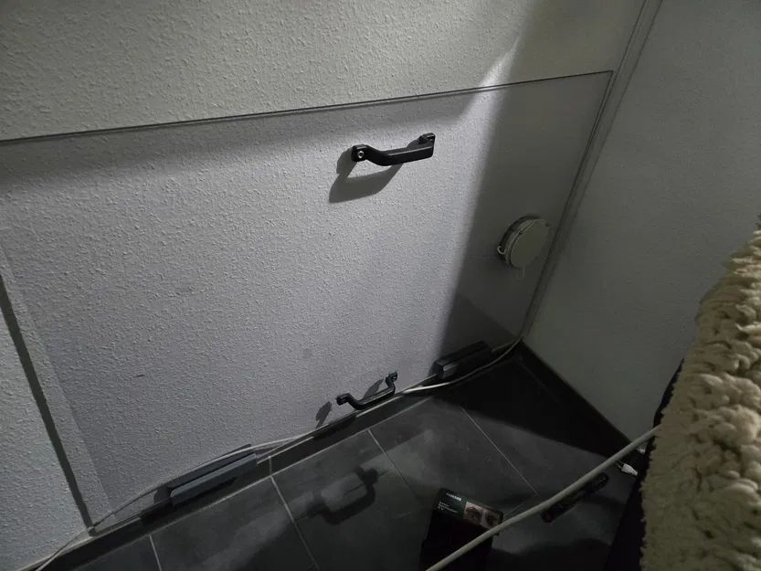 Ngàm/giá treo tường cho tấm Plexiglas 8 mm - Image 3