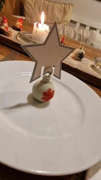 Kẹp Thẻ Tên Hình Quả Châu Noel (Christmas Bauble Place Card Holder) - Image 2