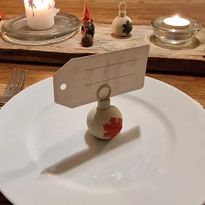 Kẹp Thẻ Tên Hình Quả Châu Noel (Christmas Bauble Place Card Holder)