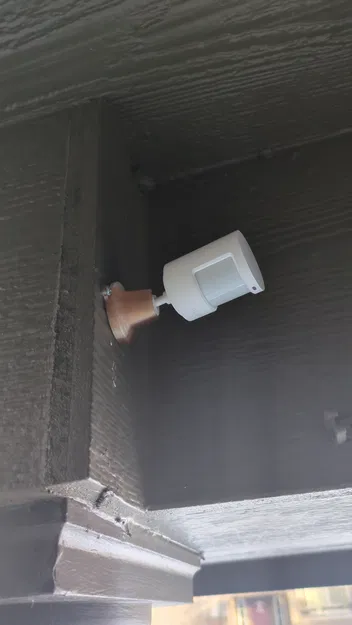 Giá treo tường cho cảm biến chuyển động Aqara (Aqara Motion Sensor Mount) - Image 1