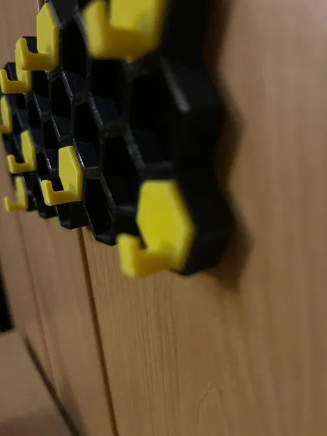 Móc Treo Chìa Khóa Tổ Ong Lắp Ghép (Modular Honeycomb Key Holder) - Image 1