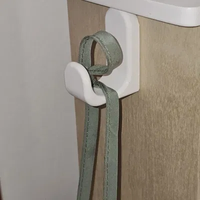 Háček bez vrtání Hook without drilling (Móc dán tường không cần khoan)