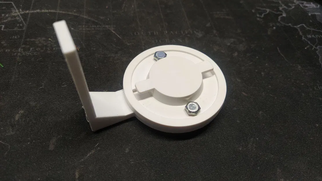 Bracket gắn tường cho TP-Link Tapo C200 - Image 1