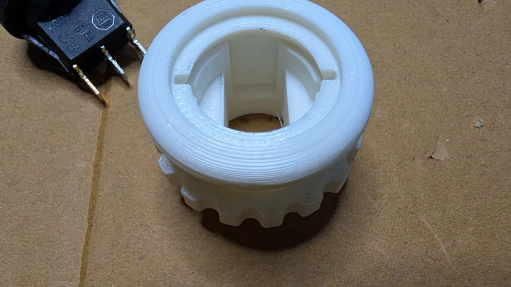 Ngàm gắn công tắc chống nước cho lỗ 30mm - Image 2