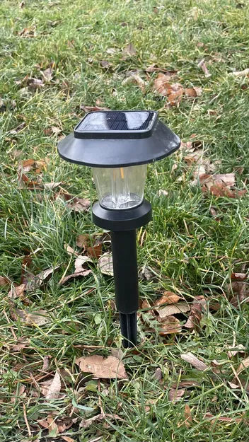 Cọc cắm đèn năng lượng mặt trời ALEPOD (ALEPOD Solar Pathway Light Stake) - Image 1