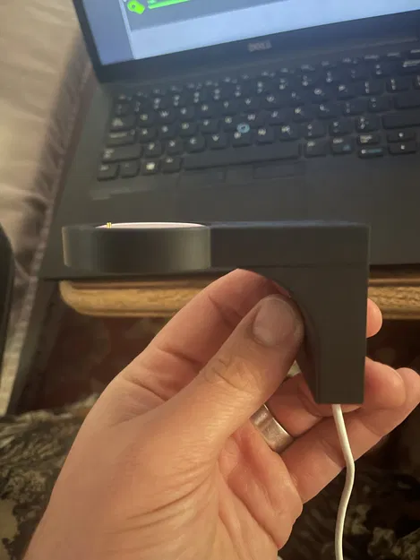 Giá treo tường sạc Embr Wave 2 (Embr Wave 2 Charger Wall Mount) - Image 3