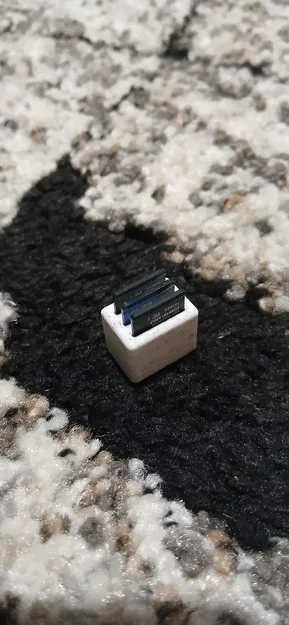 Giá đựng thẻ MicroSD - Image 1