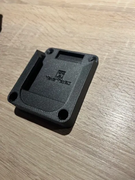 Giá treo pin Makita 1, 2 và 3 ngăn (sectioned) - Image 2