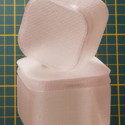 Hộp vuông có nắp chốt gài đẹp (in vase mode)