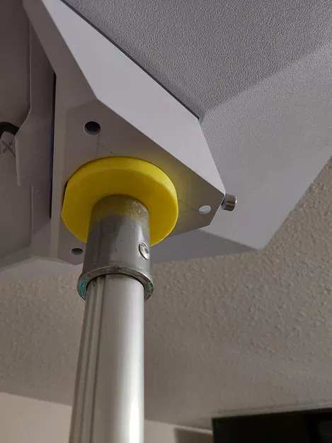 Adapter gắn Starlink Mini lên cây sào sơn (painter's pole) - Image 2