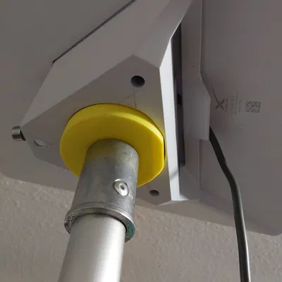 Adapter gắn Starlink Mini lên cây sào sơn (painter's pole)