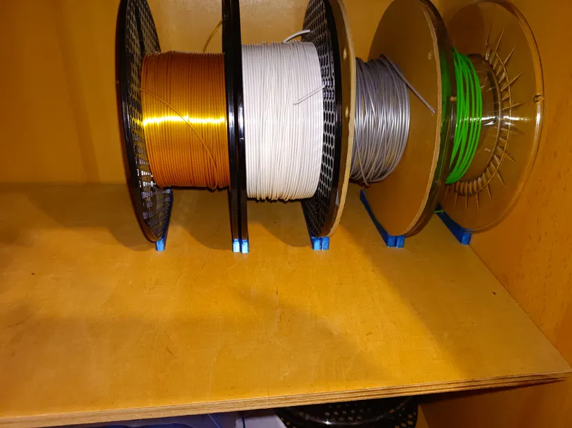Giá đỡ cuộn filament rẻ, nhỏ gọn và lắp nhanh (Cheep Small And Fast filament spool stand) - Image 3