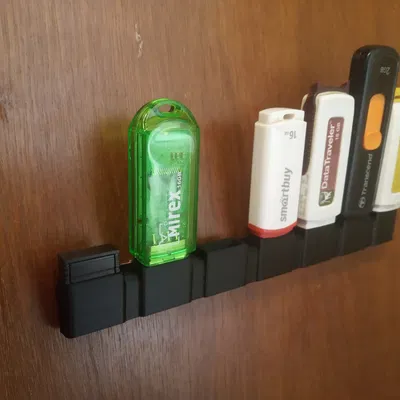 Giá Treo USB Stick Dán Tường