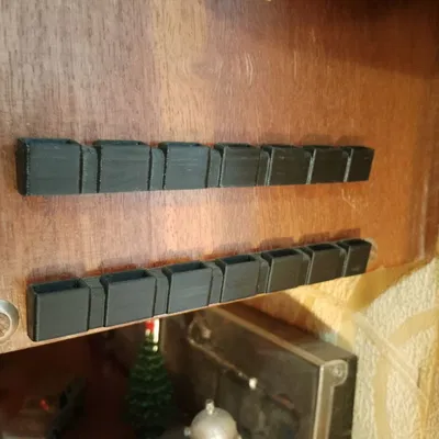 Giá Treo USB Stick Dán Tường